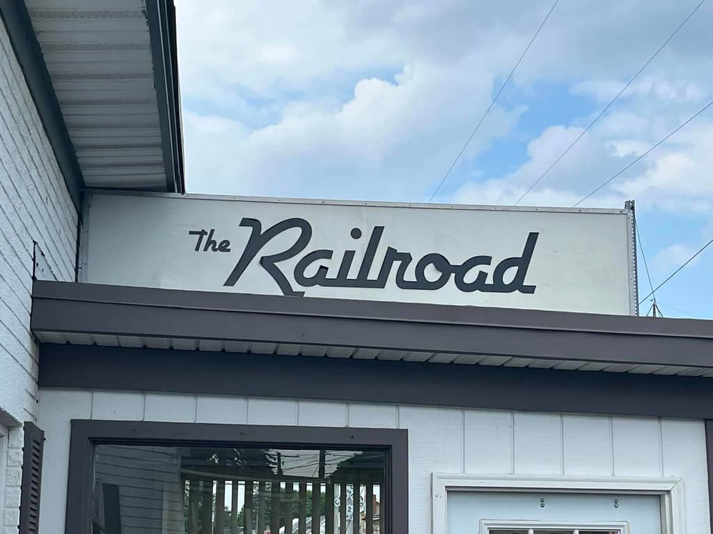 Burger Wars Season 2: Richland Railroad Diner (Lebanon Valley Food Critics)