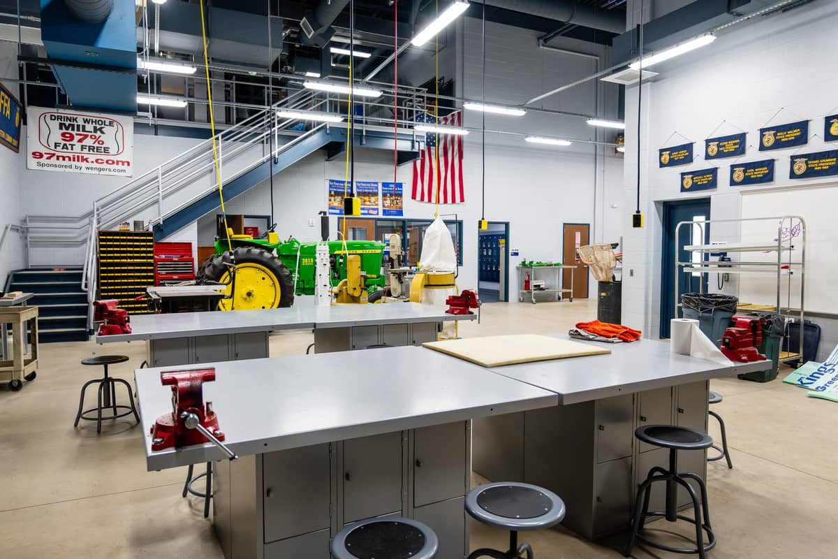 ELCO gives us a tour of newly expanded STEM & ag facilities at ELCO High School