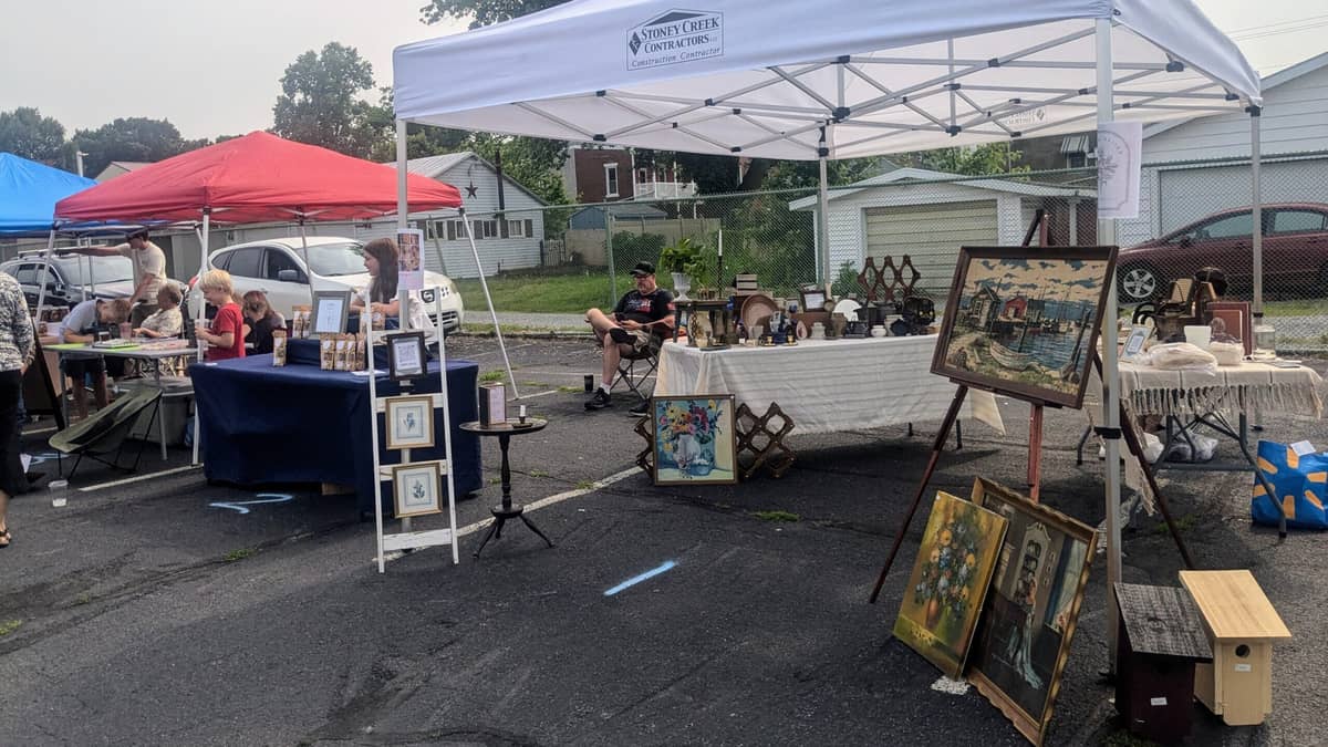 Myerstown hosts weekly farmers market