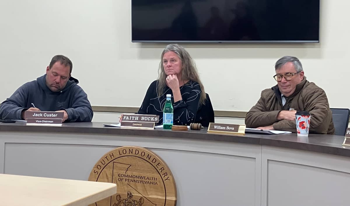 South Londonderry supervisors advertise 2026 budget with no tax increase