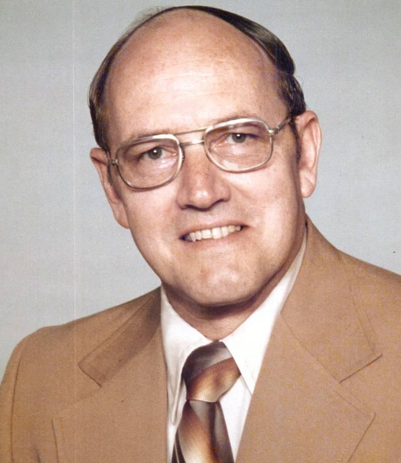 Dale B. Kreider (1927-2026)