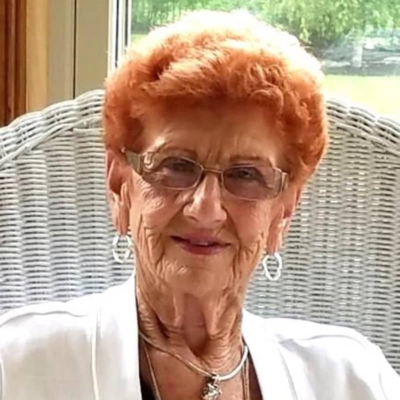 Anna J. (Nan) Johnston (1931-2026)