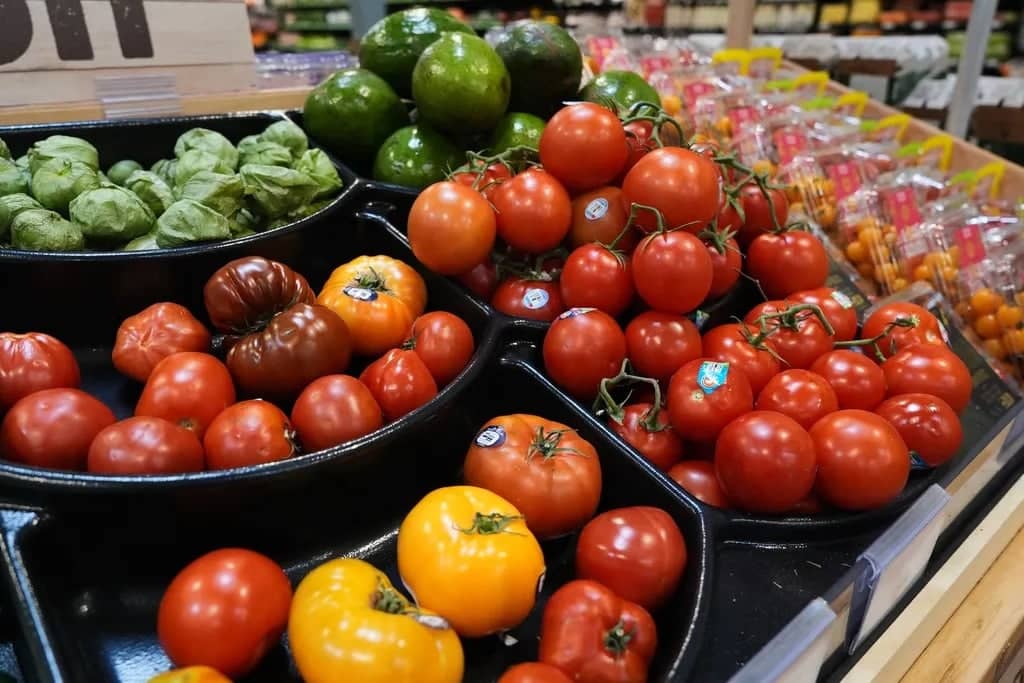 🔗 New grocery store debuts in Lebanon city